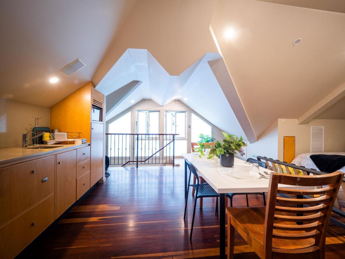 سيدني Quiet Private Studio In Strathfield With Kitchenette And Private Bathroom 3Min To Station Sleeps 6 المظهر الخارجي الصورة