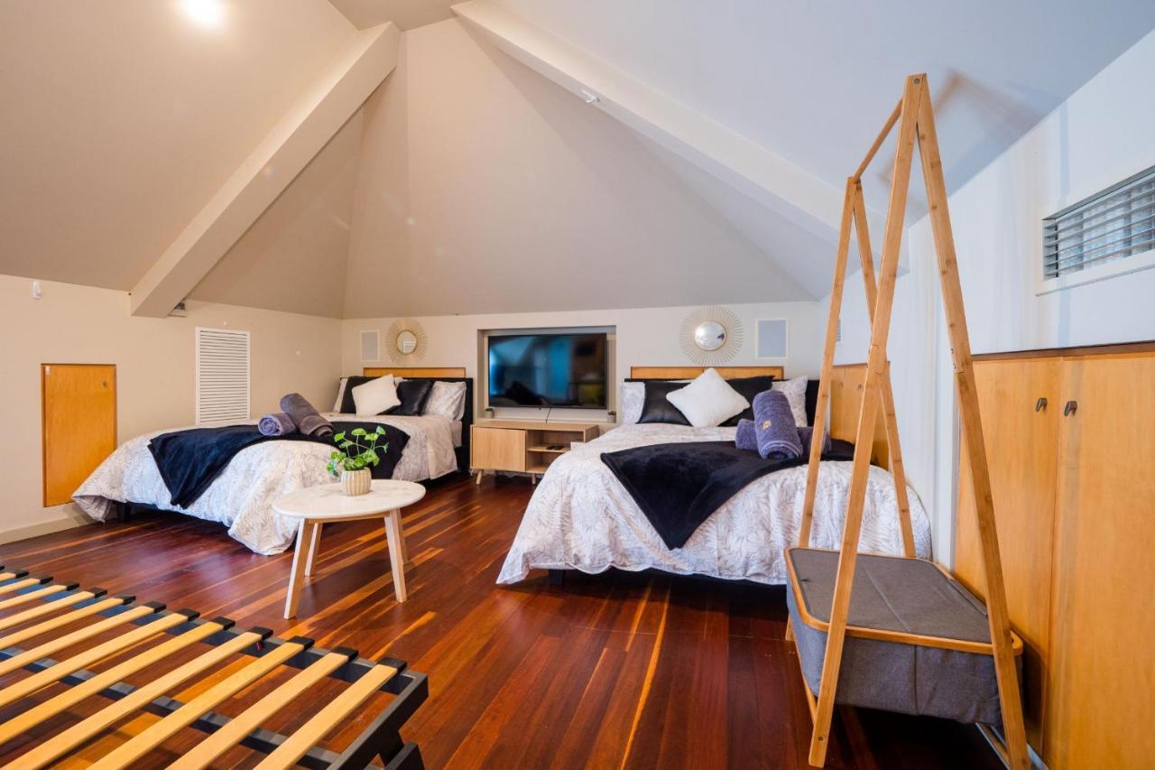 سيدني Quiet Private Studio In Strathfield With Kitchenette And Private Bathroom 3Min To Station Sleeps 6 المظهر الخارجي الصورة
